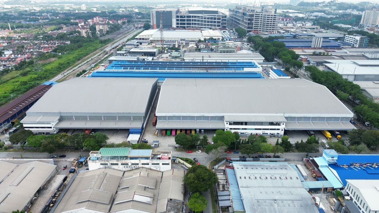 Aerial view of LJK Logistic Hub, Lot 68, Section 15